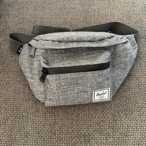 Herschel Pop Quiz Hip Pack Raven Crosshatch Grey Fanny Pack Waist Belt Bag 3.5L